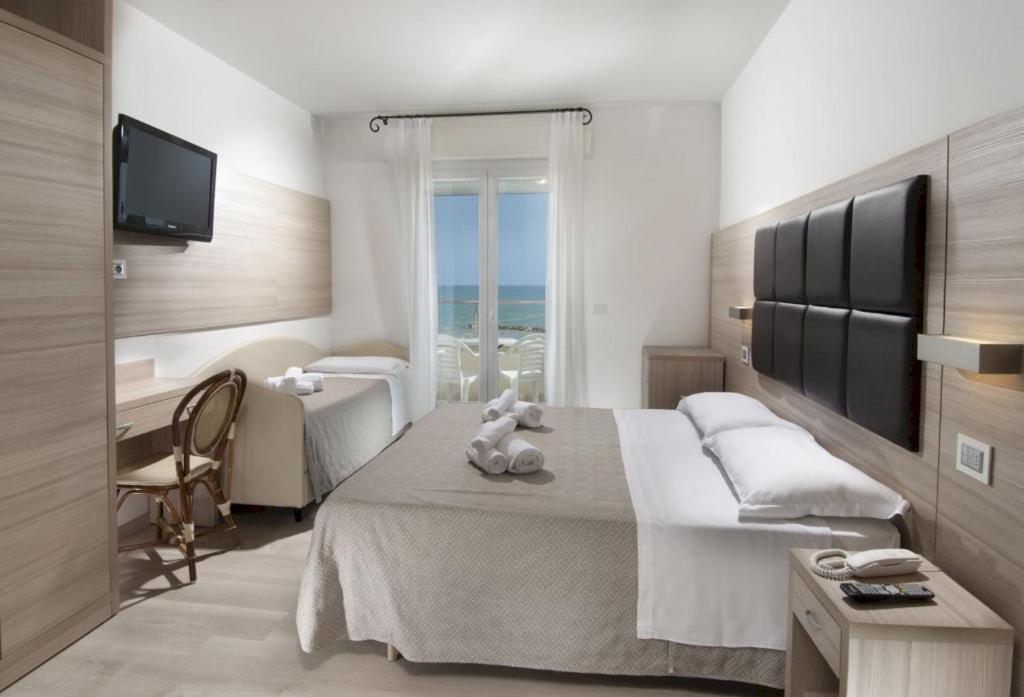 Hotel Bellevue كاتوليكا المظهر الخارجي الصورة